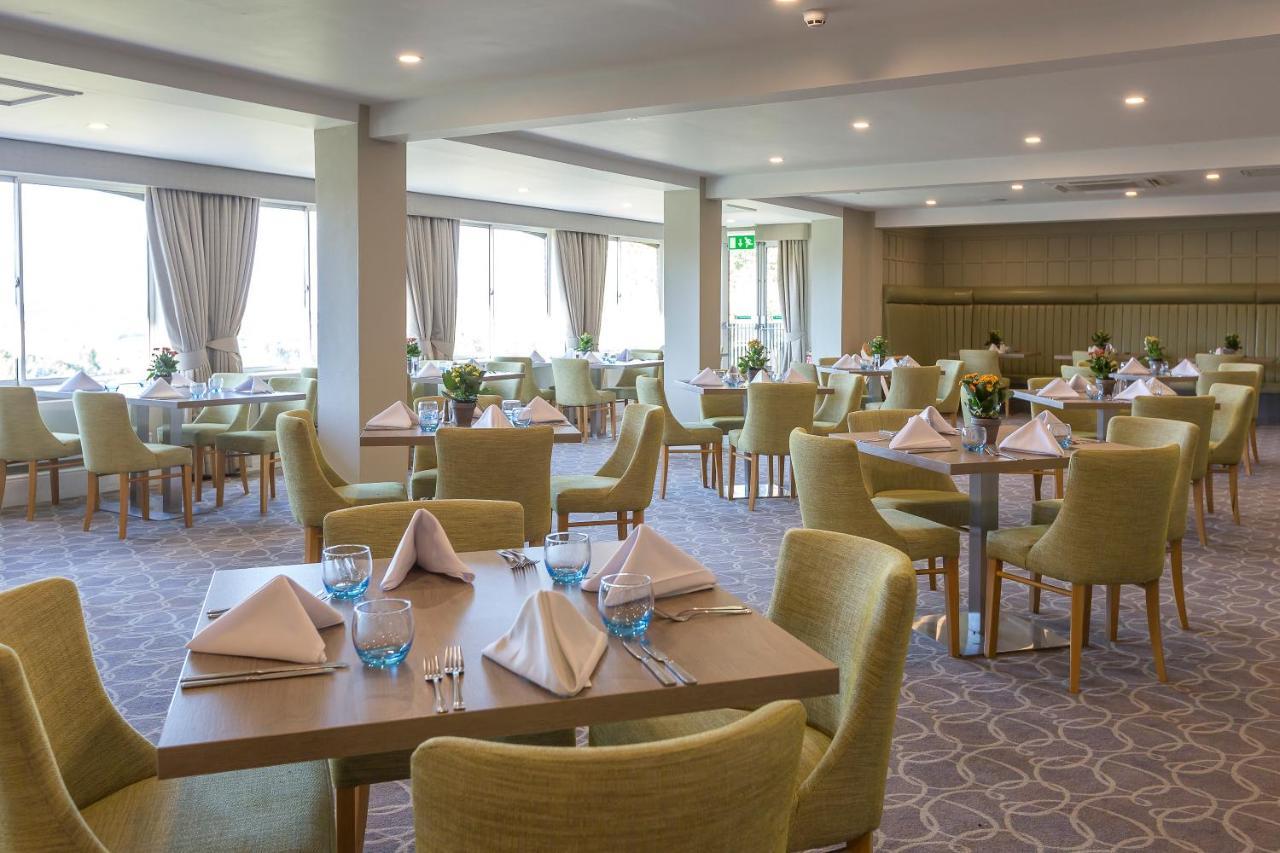 Hellidon Lakes Hotel Daventry Extérieur photo