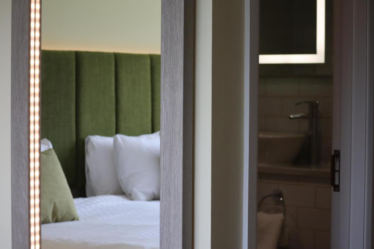 Hellidon Lakes Hotel Daventry Extérieur photo
